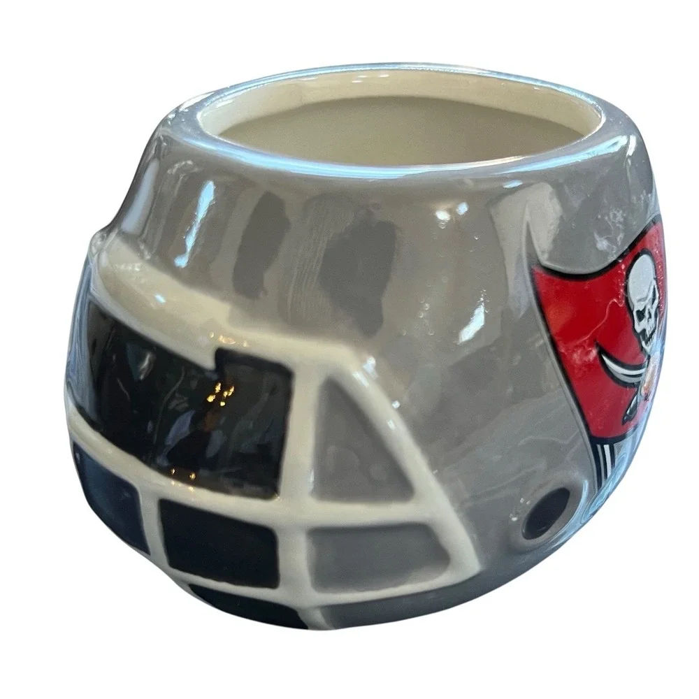 Tampa Bay Buccaneers NFL Ceramic Helmet Planter Candy Dip Bowl Gray Football